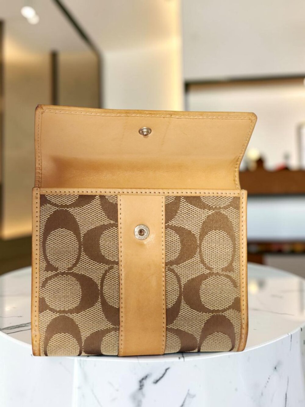 Coach Signature Canvas & Leather Wallet โ Tan/Brown - Picture 3 of 10
